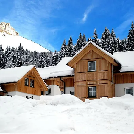 Holiday Alpen Parks.4 *