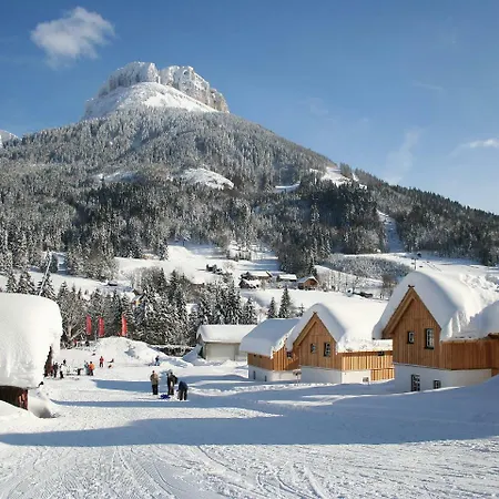 Holiday Alpen Parks.4 *